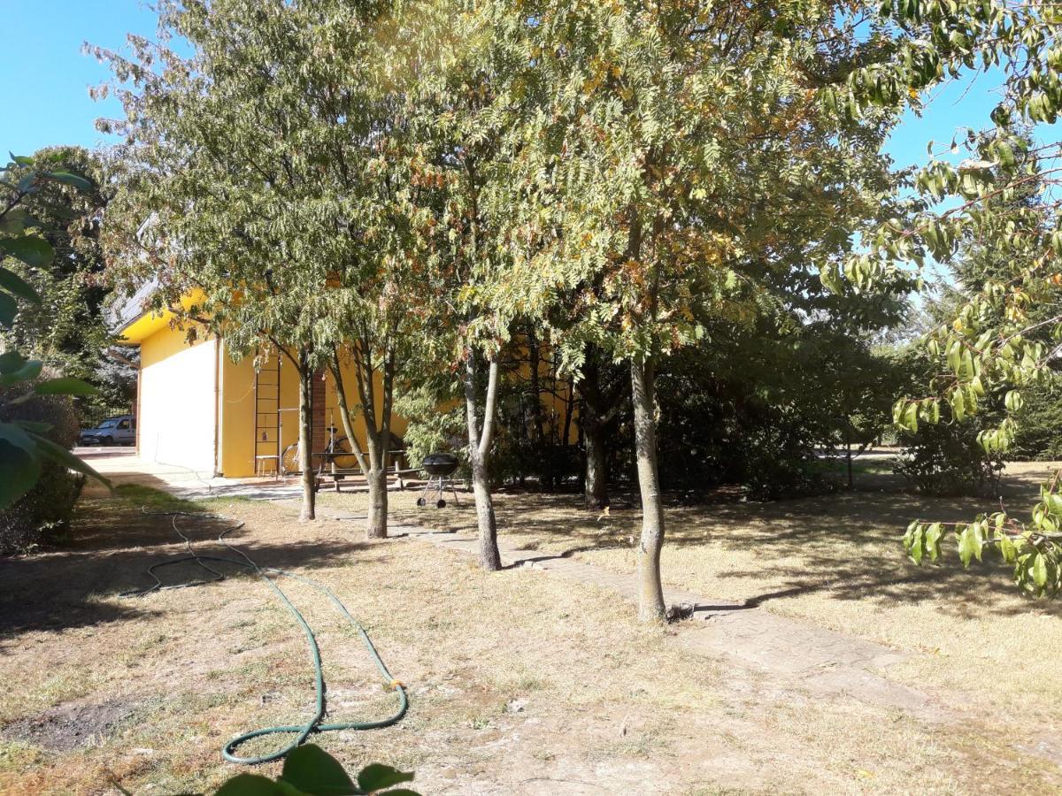 Rooms Noclegi Bytyn Екстер'єр фото