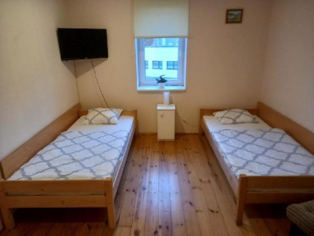 Rooms Noclegi Bytyn Екстер'єр фото